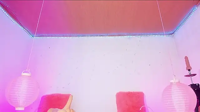 Snapshot of karol_kane chatting on March 8, 1:04 pm karol kane online show from March 8, 1:04 pm