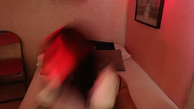 TomieDarkp online show from April 3, 1:09 pm