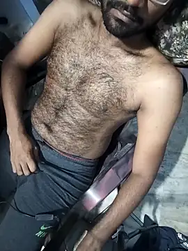 Tinku 1324 online show from February 18, 2:24 pm