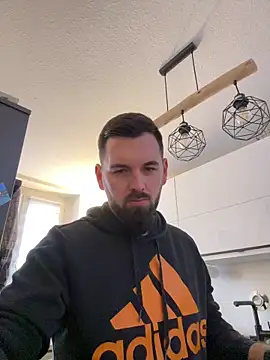 xxxsharkexxx online show from February 24, 7:50 am