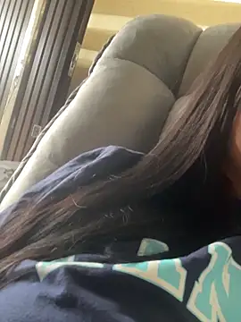 Snapshot of rut_model chatting on February 13, 6:37 pm rut model online show from February 13, 6:37 pm