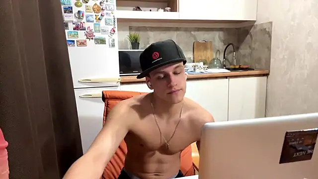 Snapshot of David_Hess chatting on March 31, 5:35 pm David Hess online show from March 31, 5:35 pm