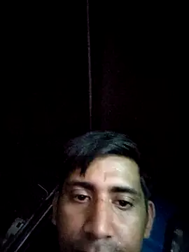 Snapshot of lermaalburu chatting on April 17, 2:53 pm lermaalburu online show from April 17, 2:53 pm
