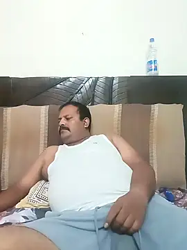 simpleboldman2026 online show from March 30, 5:14 pm