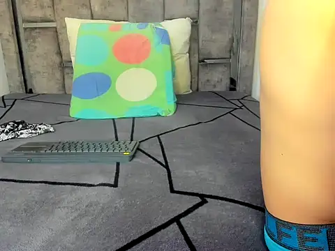 Master Ruthless77 online show from March 19, 2:10 pm