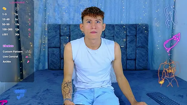 NicolasTorrez online show from May 9, 2:39 am