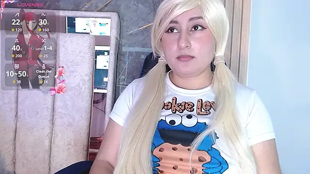 Hazumi Tsu online show from May 16, 7:34 pm