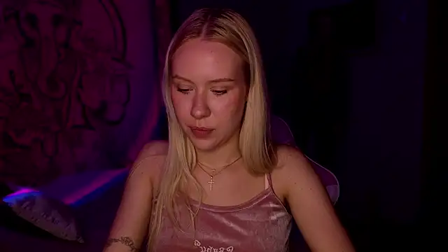 pureeangel online show from March 5, 6:48 pm