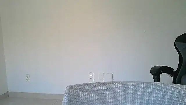 Snapshot of cleopriv00 chatting on July 29, 9:29 am cleopriv00 online show from July 29, 9:29 am