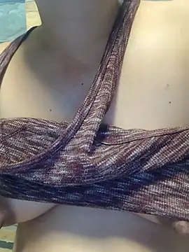 squirtshantal online show from December 16, 1:43 am