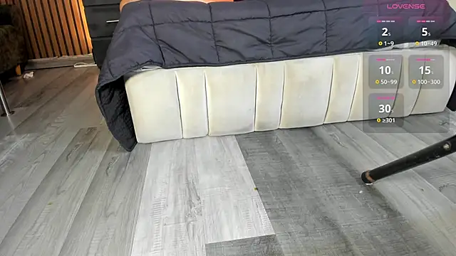 Snapshot of MarcoAndAllice chatting on March 20, 9:25 am MarcoAndAllice online show from March 20, 9:25 am