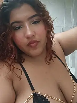 VanessaLanz online show from May 17, 1:29 pm