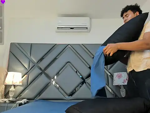 Snapshot of Bastixvontade chatting on March 13, 10:05 pm Bastixvontade online show from March 13, 10:05 pm