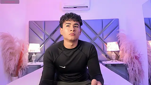 Snapshot of Bastixvontade chatting on March 25, 11:11 pm Bastixvontade online show from March 25, 11:11 pm