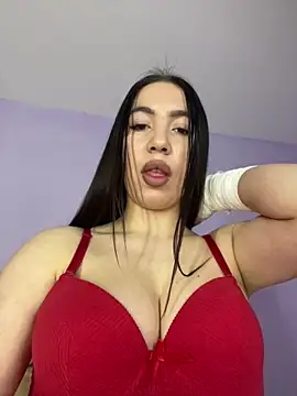 Snapshot of I_amSis chatting on February 22, 9:35 pm I amSis online show from February 22, 9:35 pm