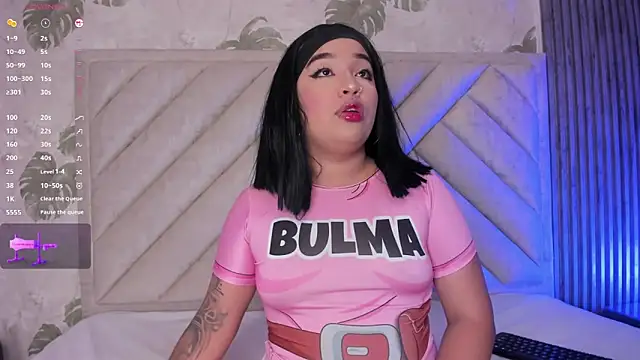 Snapshot of SarahRizof chatting on March 5, 5:03 am SarahRizof online show from March 5, 5:03 am