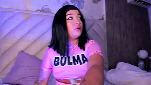 Snapshot of SarahRizof chatting on March 18, 5:21 am SarahRizof online show from March 18, 5:21 am