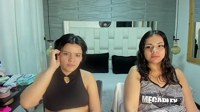 Snapshot of Veyra_sereny chatting on April 7, 1:28 am Veyra sereny online show from April 7, 1:28 am