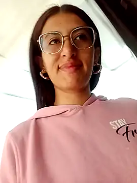 Esperanza  hot online show from February 27, 12:38 pm