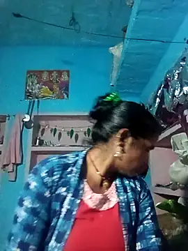 Manvi cute online show from February 12, 1:39 pm