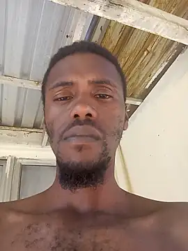 Snapshot of hungrydick35 chatting on February 19, 6:20 am hungrydick35 online show from February 19, 6:20 am