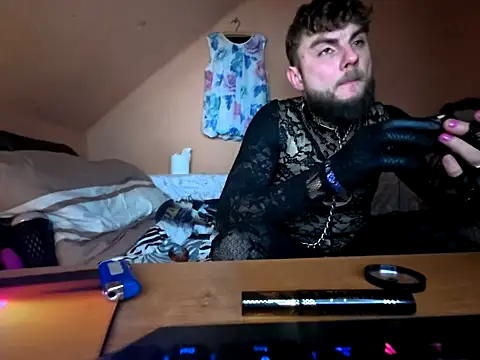 Snapshot of antmulaga chatting on February 13, 4:08 am antmulaga online show from February 13, 4:08 am