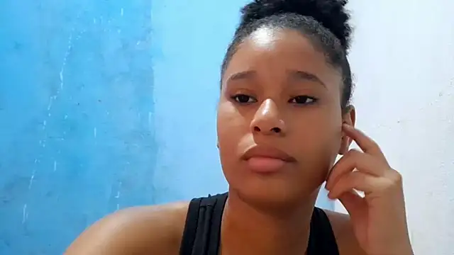 MadelynStamant online show from March 20, 12:32 pm