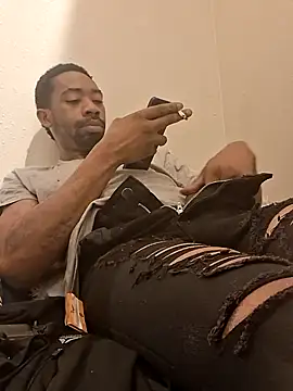 Snapshot of stressrliver88 chatting on March 18, 6:05 am stressrliver88 online show from March 18, 6:05 am