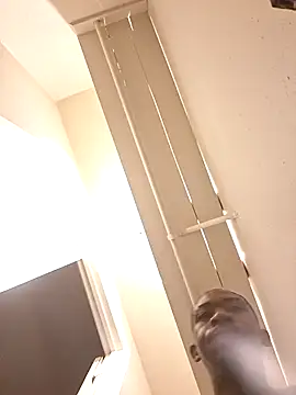 Snapshot of stressrliver88 chatting on March 22, 5:33 am stressrliver88 online show from March 22, 5:33 am