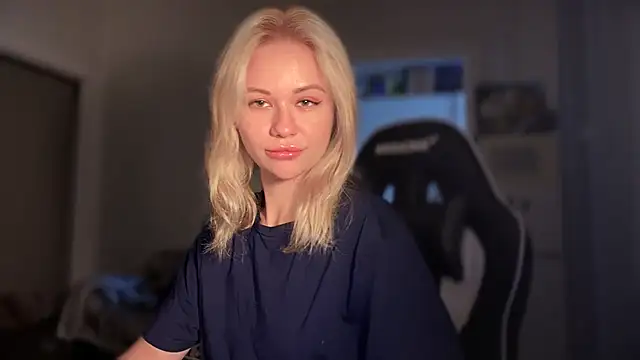 Leylia Lily online show from March 10, 10:42 am