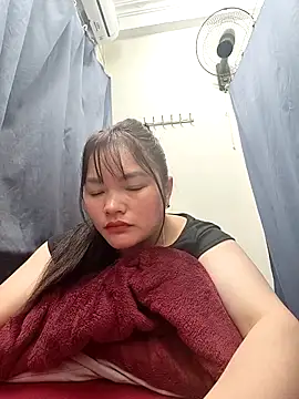 lethi0099 online show from March 25, 5:57 am