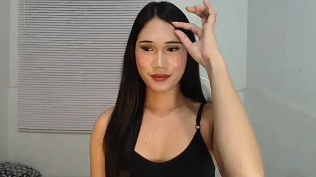 LeighsYourLimits online show from February 12, 4:57 pm