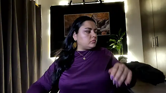 AzaraOnyx online show from July 21, 1:46 pm