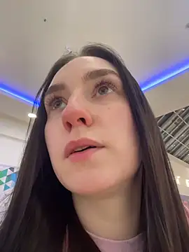 Snapshot of Midnight_Siren chatting on February 15, 4:14 pm Midnight Siren online show from February 15, 4:14 pm