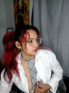 Snapshot of valeriahot_96 chatting on April 8, 1:27 am valeriahot 96 online show from April 8, 1:27 am