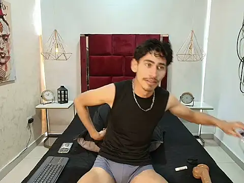 Snapshot of skinny_jean_ chatting on March 31, 8:09 pm skinny jean online show from March 31, 8:09 pm