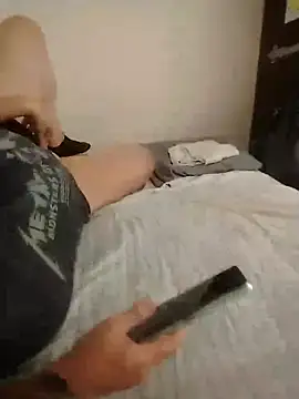 Rosebed online show from February 12, 4:24 pm