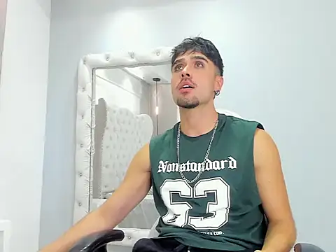 BrunoTurnerr online show from February 14, 8:27 pm