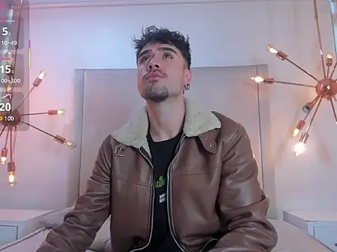 BrunoTurnerr online show from February 15, 11:30 am