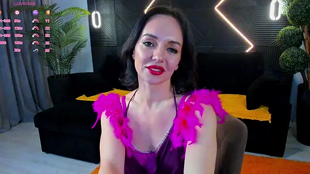 Shanita moon online show from June 9, 3:12 pm