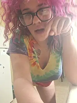 Snapshot of VelvetVixen_735 chatting on March 9, 10:41 am VelvetVixen 735 online show from March 9, 10:41 am