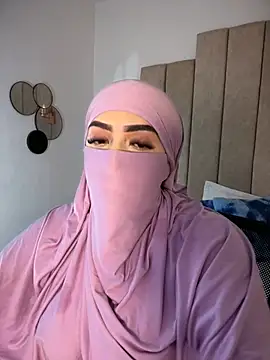 rashaaa  online show from April 7, 1:50 am