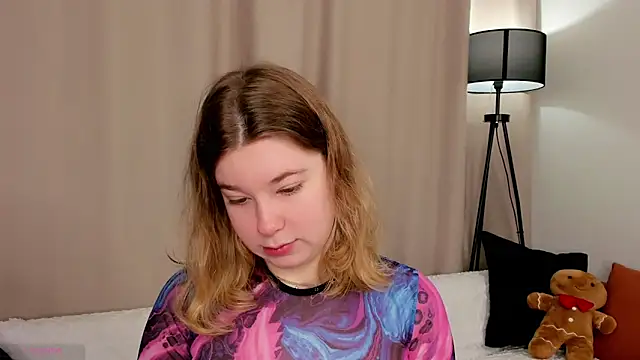 Snapshot of MaraaSwan chatting on February 25, 12:42 am MaraaSwan online show from February 25, 12:42 am