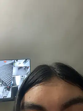 eimmy  skinny online show from March 27, 7:25 am