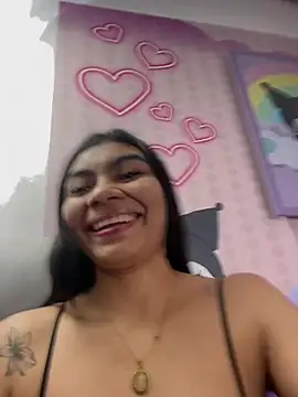 eimmy  skinny online show from June 24, 11:04 pm