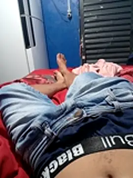 maldade1 online show from February 14, 3:03 am