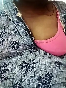 tamilkaviya431 online show from March 6, 2:19 am