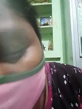 Snapshot of tamilkaviya431 chatting on July 3, 5:52 pm tamilkaviya431 online show from July 3, 5:52 pm