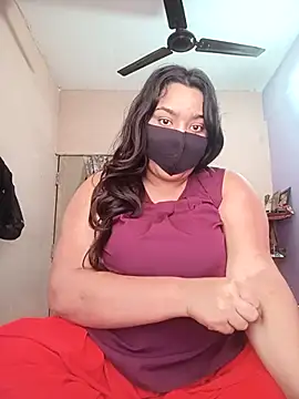 Snapshot of Choko_Gril chatting on February 14, 8:33 am Choko Gril online show from February 14, 8:33 am