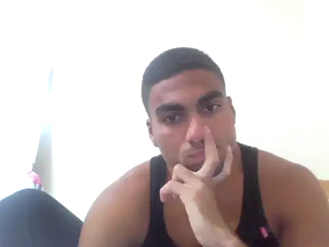 paulobonaventuree online show from February 22, 5:22 pm